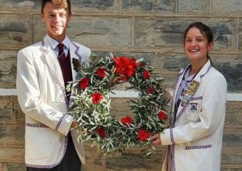 Kranslegging by St James Kerk