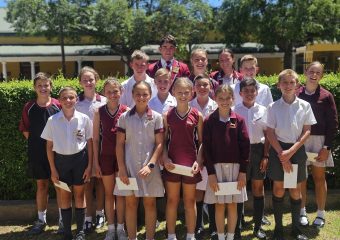 ‘n Simboliese ontmoeting tussen Laer- en Hoër Volkskool se leiers