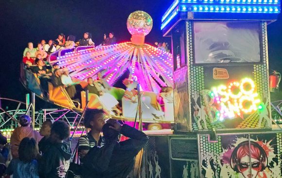Karnaval by Volkskool